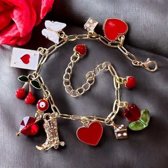 Whimsical Adorable Gold and Red Toned Charm Bracelet Adjustable Chain 7”-9” - Picture 15 of 17